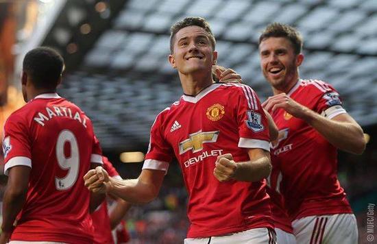 默契配合 默契配合