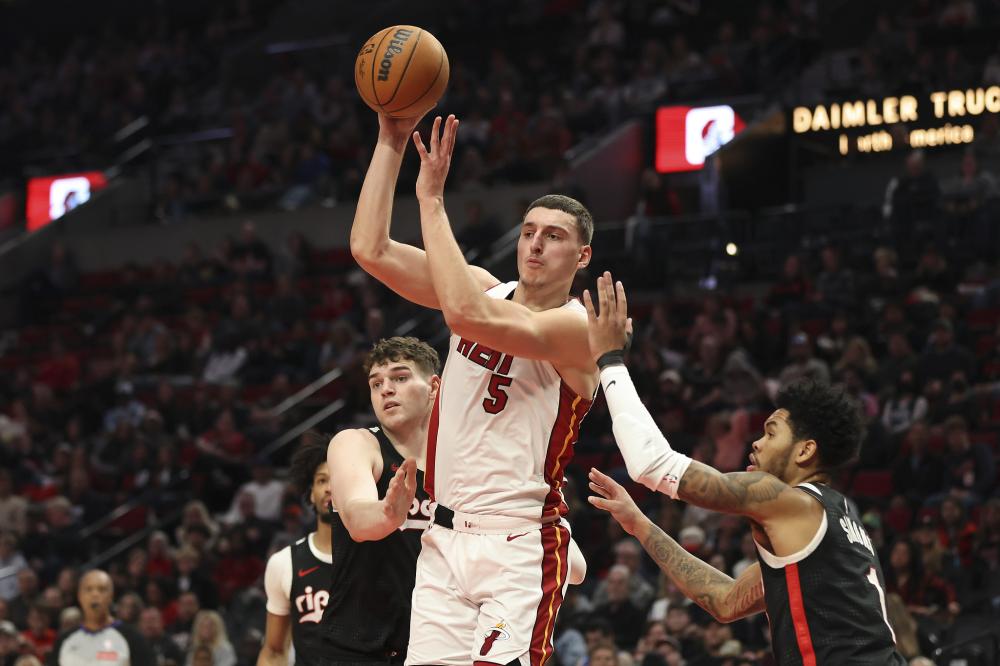 球员因疲劳 球员因疲劳