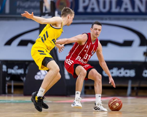 队生涯中已 队生涯中已